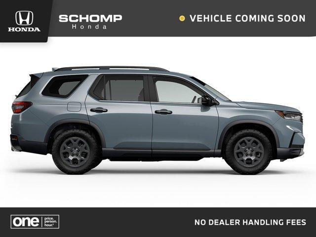new 2025 Honda Pilot car, priced at $49,100