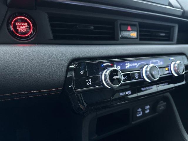 new 2025 Honda Pilot car, priced at $49,550