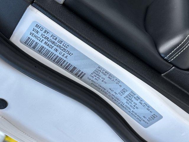 used 2024 Jeep Grand Cherokee car, priced at $33,971