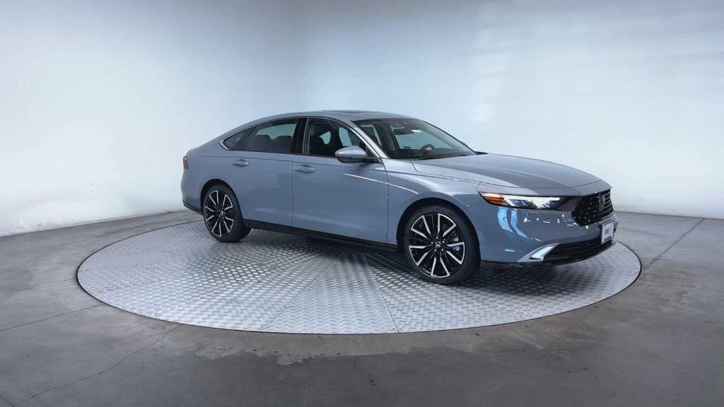 new 2025 Honda Accord Hybrid car, priced at $40,350