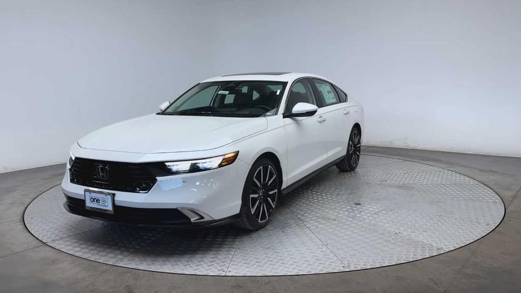 new 2024 Honda Accord Hybrid car, priced at $39,040