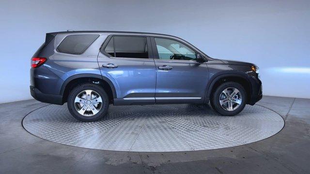 new 2025 Honda Pilot car, priced at $44,395