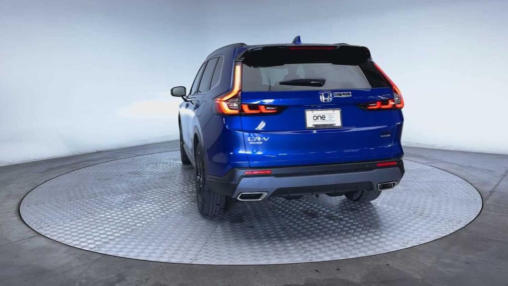 new 2025 Honda CR-V Hybrid car, priced at $43,304