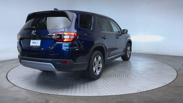 new 2025 Honda Pilot car, priced at $44,495