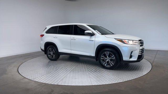 used 2019 Toyota Highlander Hybrid car, priced at $18,300