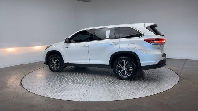 used 2019 Toyota Highlander Hybrid car, priced at $18,300