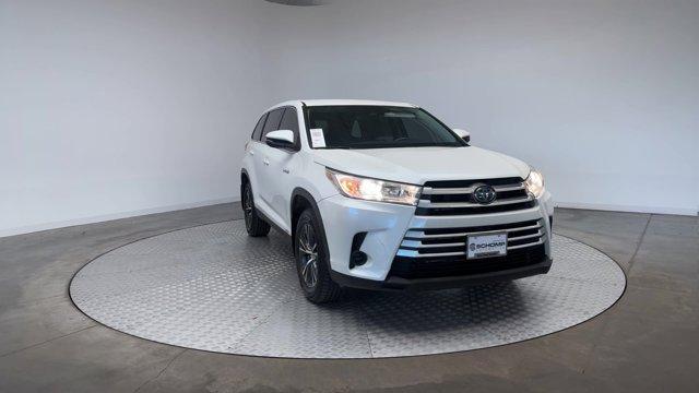 used 2019 Toyota Highlander Hybrid car, priced at $18,300