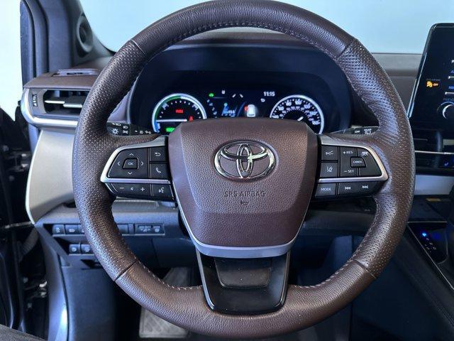 used 2022 Toyota Sienna car, priced at $43,474