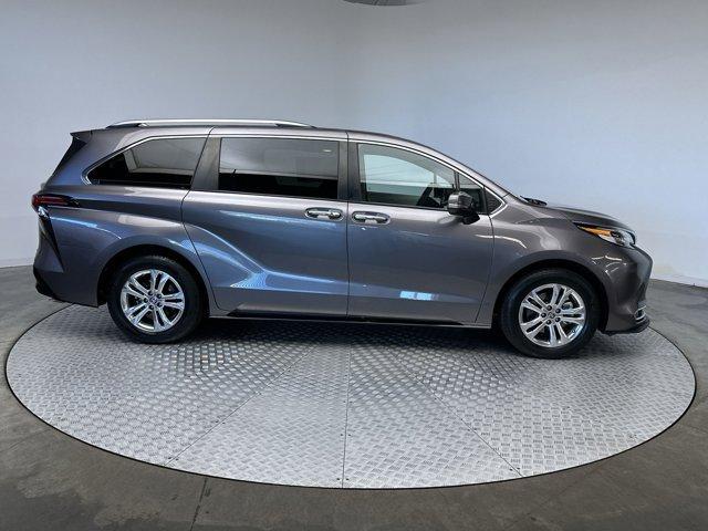 used 2022 Toyota Sienna car, priced at $43,474