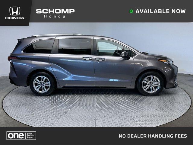 used 2022 Toyota Sienna car, priced at $43,474