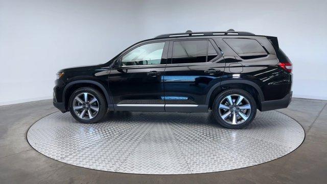 used 2025 Honda Pilot car, priced at $50,974