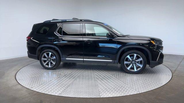 used 2025 Honda Pilot car, priced at $50,974