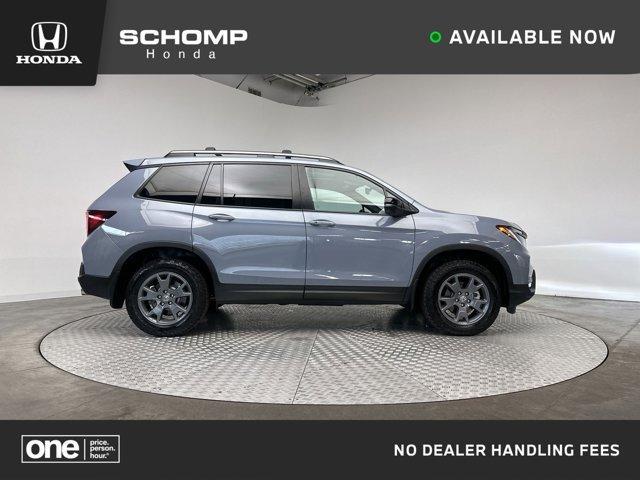 used 2025 Honda Passport car, priced at $40,974