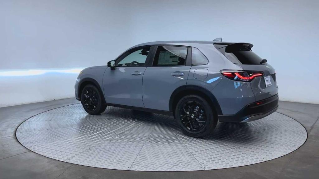 new 2025 Honda HR-V car, priced at $32,217