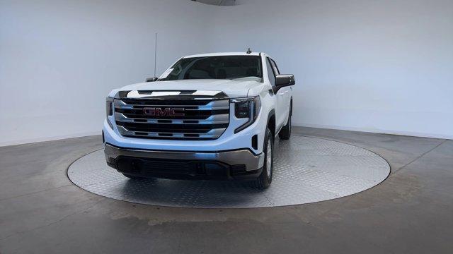 used 2024 GMC Sierra 1500 car, priced at $41,574