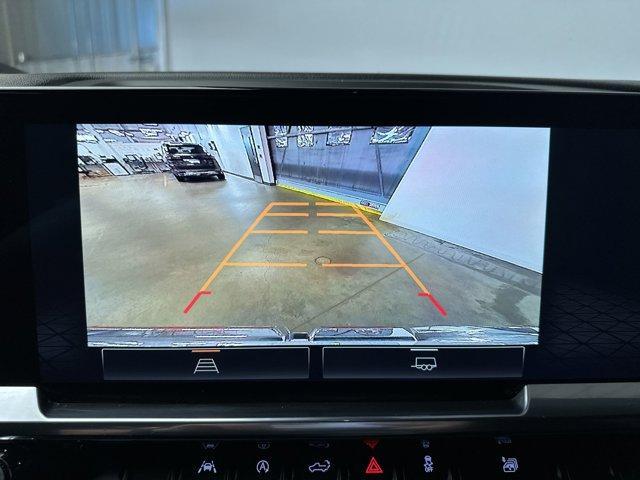 used 2024 GMC Sierra 1500 car, priced at $41,574