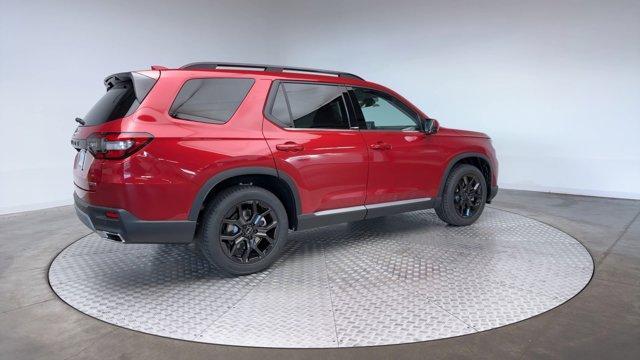 new 2025 Honda Pilot car, priced at $51,650