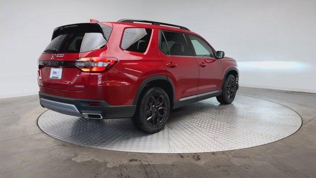 new 2025 Honda Pilot car, priced at $51,405