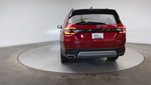 new 2025 Honda Pilot car, priced at $51,405