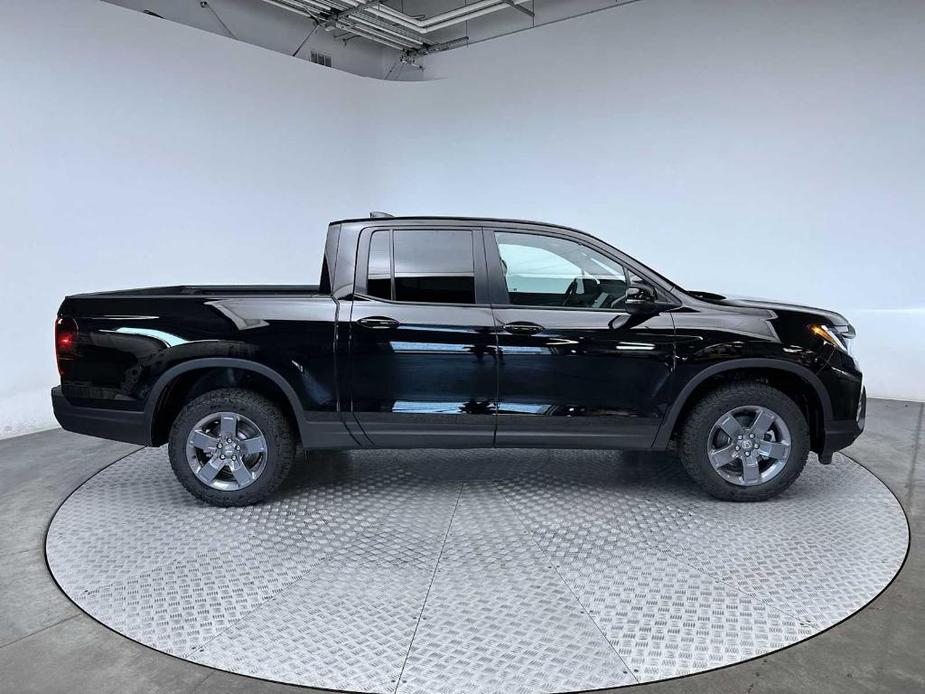 new 2024 Honda Ridgeline car, priced at $42,400