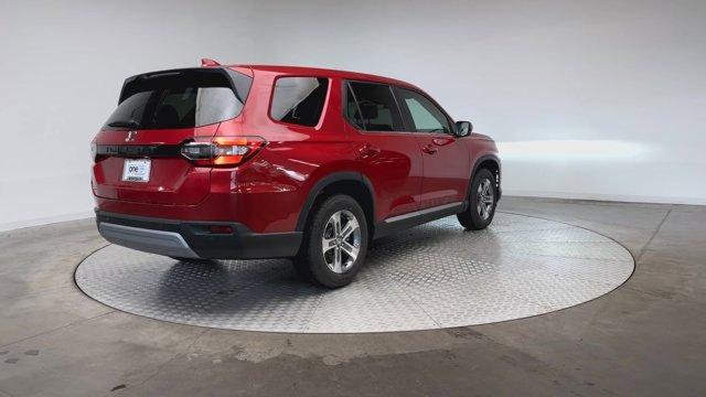 new 2025 Honda Pilot car, priced at $45,200