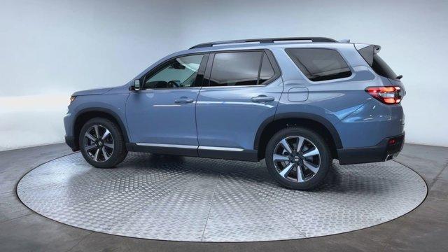 new 2025 Honda Pilot car, priced at $49,835