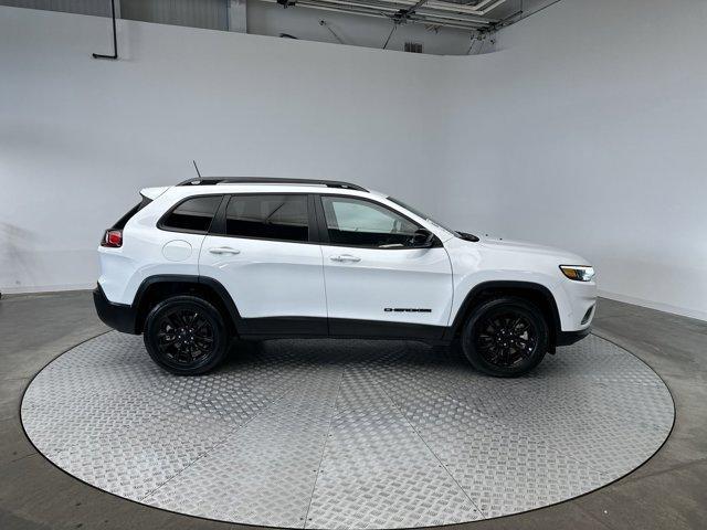 used 2023 Jeep Cherokee car, priced at $23,874