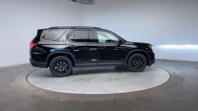 new 2025 Honda Pilot car, priced at $55,205
