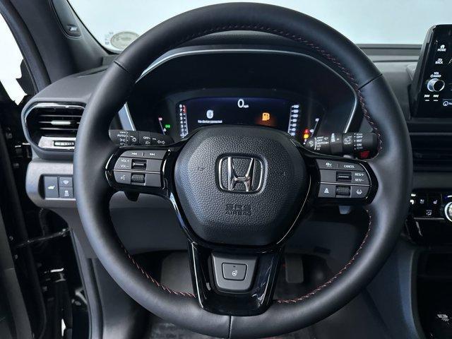 new 2025 Honda Pilot car, priced at $55,205