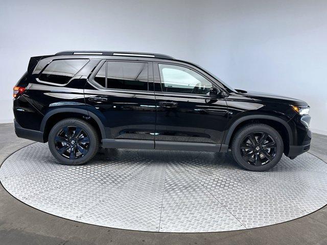 new 2025 Honda Pilot car, priced at $55,205