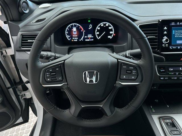 new 2025 Honda Ridgeline car, priced at $44,015