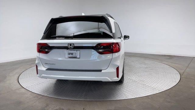 new 2026 Honda Odyssey car, priced at $43,540