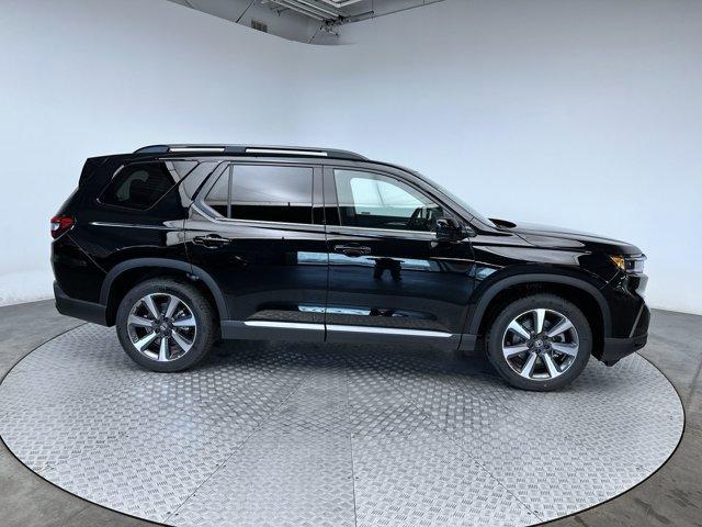 new 2025 Honda Pilot car, priced at $53,605