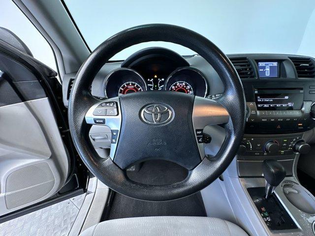 used 2012 Toyota Highlander car, priced at $10,700