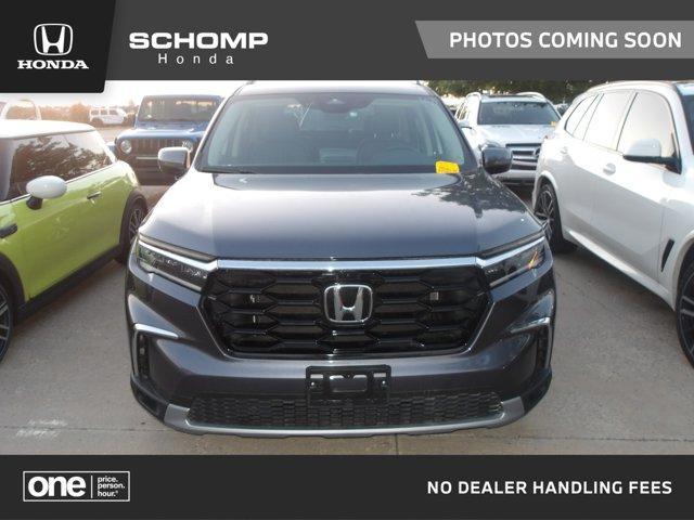 used 2025 Honda Pilot car, priced at $51,474