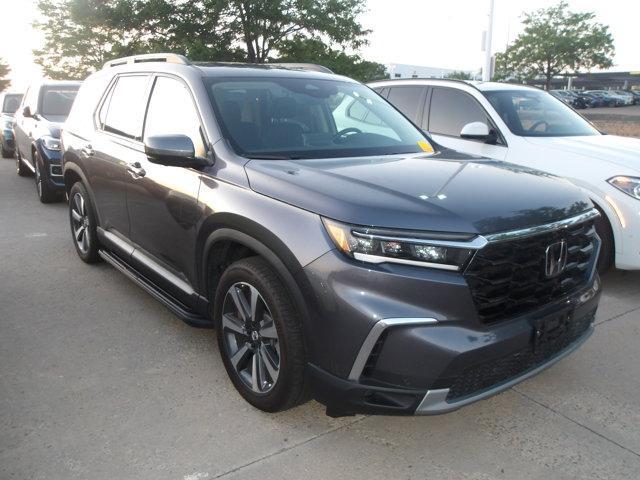 used 2025 Honda Pilot car, priced at $51,474