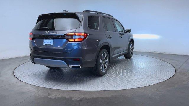 new 2025 Honda Pilot car, priced at $52,030