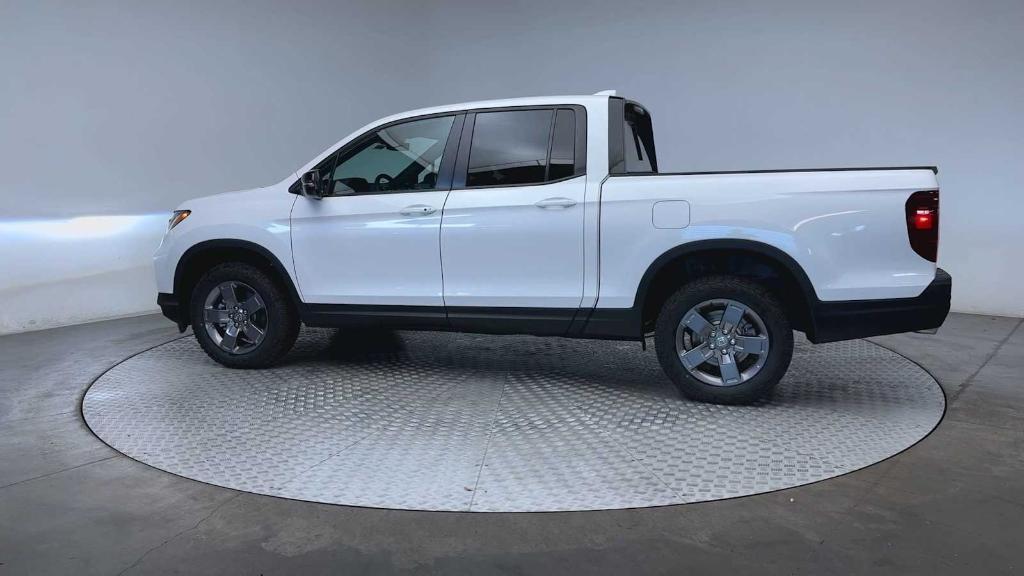 new 2025 Honda Ridgeline car, priced at $44,730