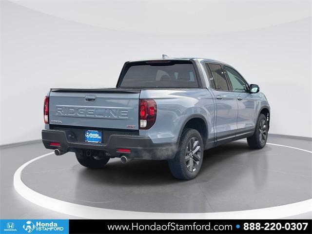 used 2025 Honda Ridgeline car, priced at $34,000