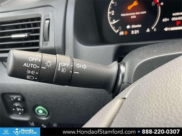 used 2025 Honda Ridgeline car, priced at $34,000