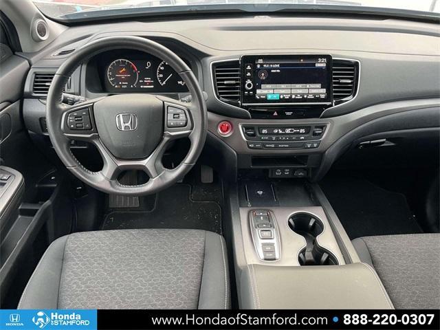used 2025 Honda Ridgeline car, priced at $34,000