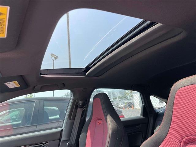 used 2022 Honda Civic Si car, priced at $28,500