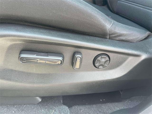 used 2022 Honda CR-V car, priced at $28,000