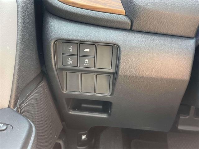 used 2017 Honda CR-V car, priced at $18,000