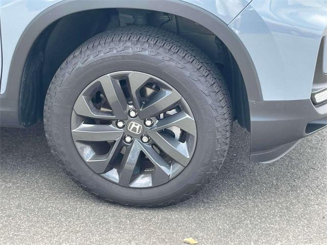 used 2024 Honda Ridgeline car, priced at $40,000