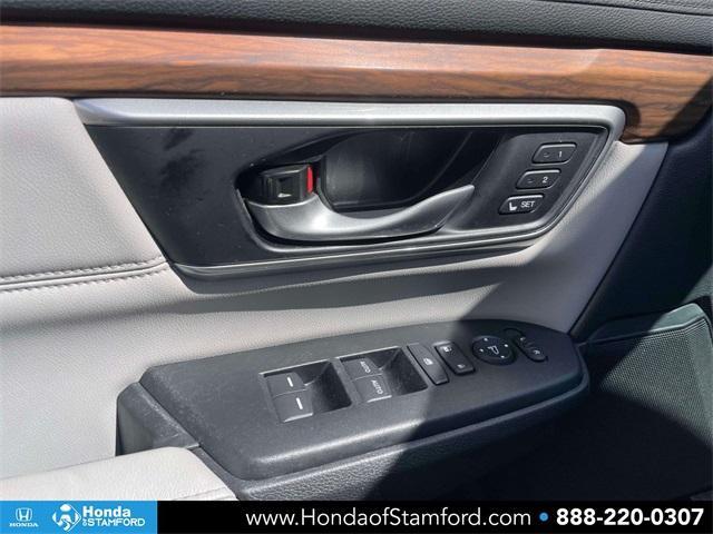 used 2022 Honda CR-V Hybrid car, priced at $32,000