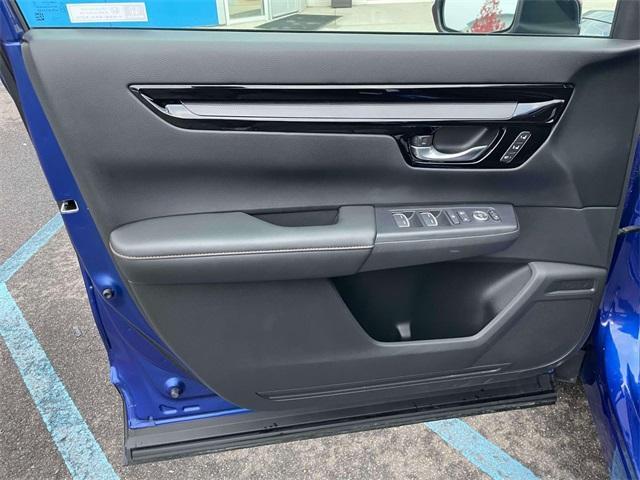 used 2023 Honda CR-V Hybrid car, priced at $32,500