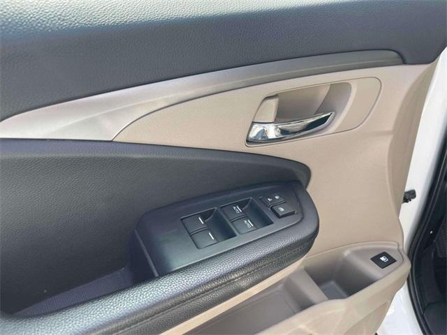 used 2020 Honda Pilot car, priced at $25,500