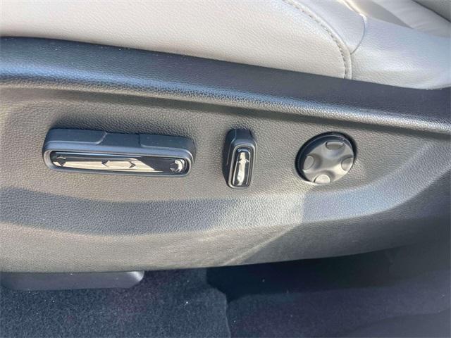 used 2022 Honda CR-V car, priced at $27,000