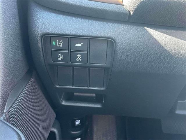 used 2022 Honda CR-V car, priced at $27,000